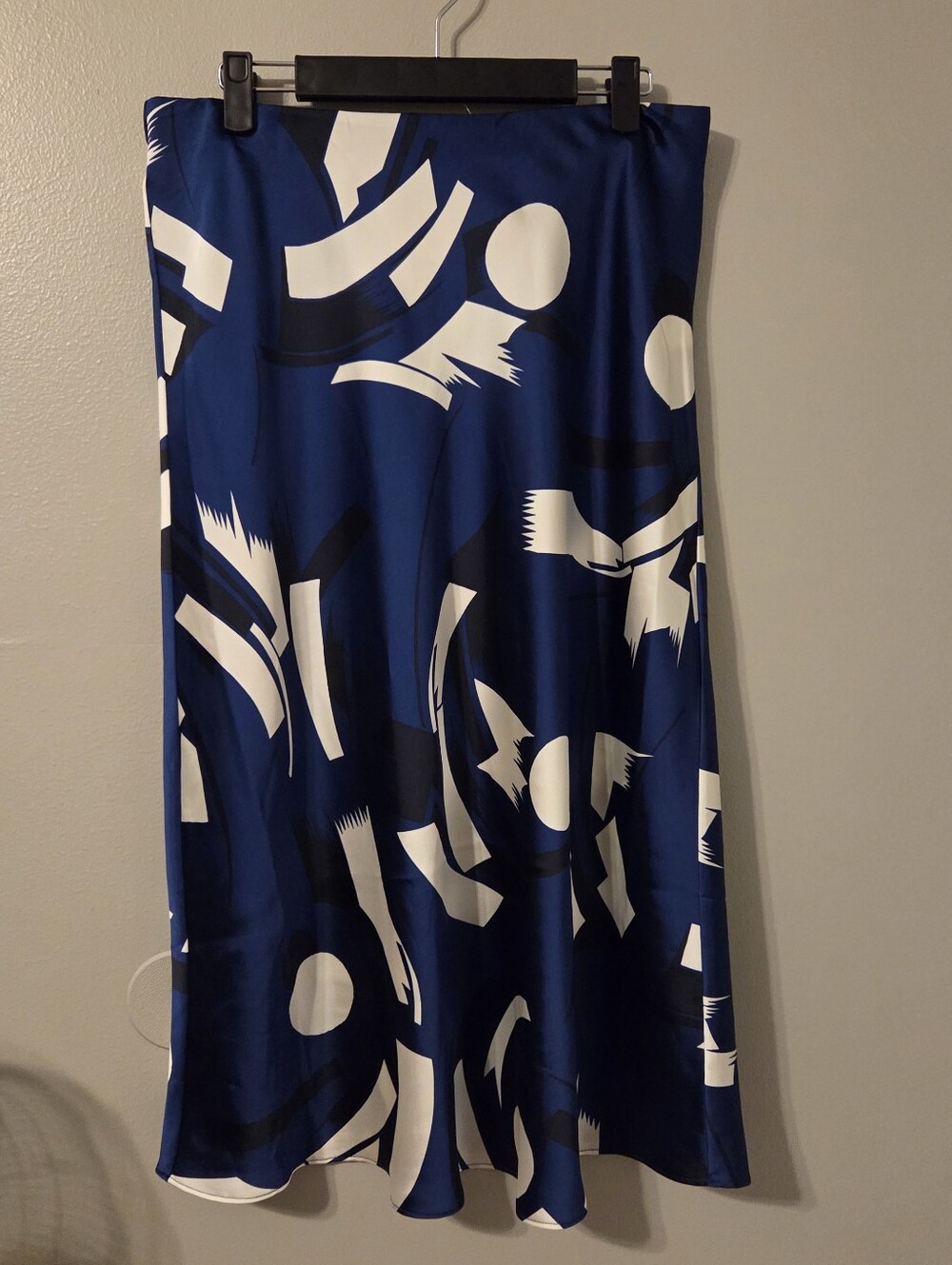 Lauren Ralph Lauren Geometric-Print Satin Charmeuse Skirt Size 10 - Picture 3 of 10